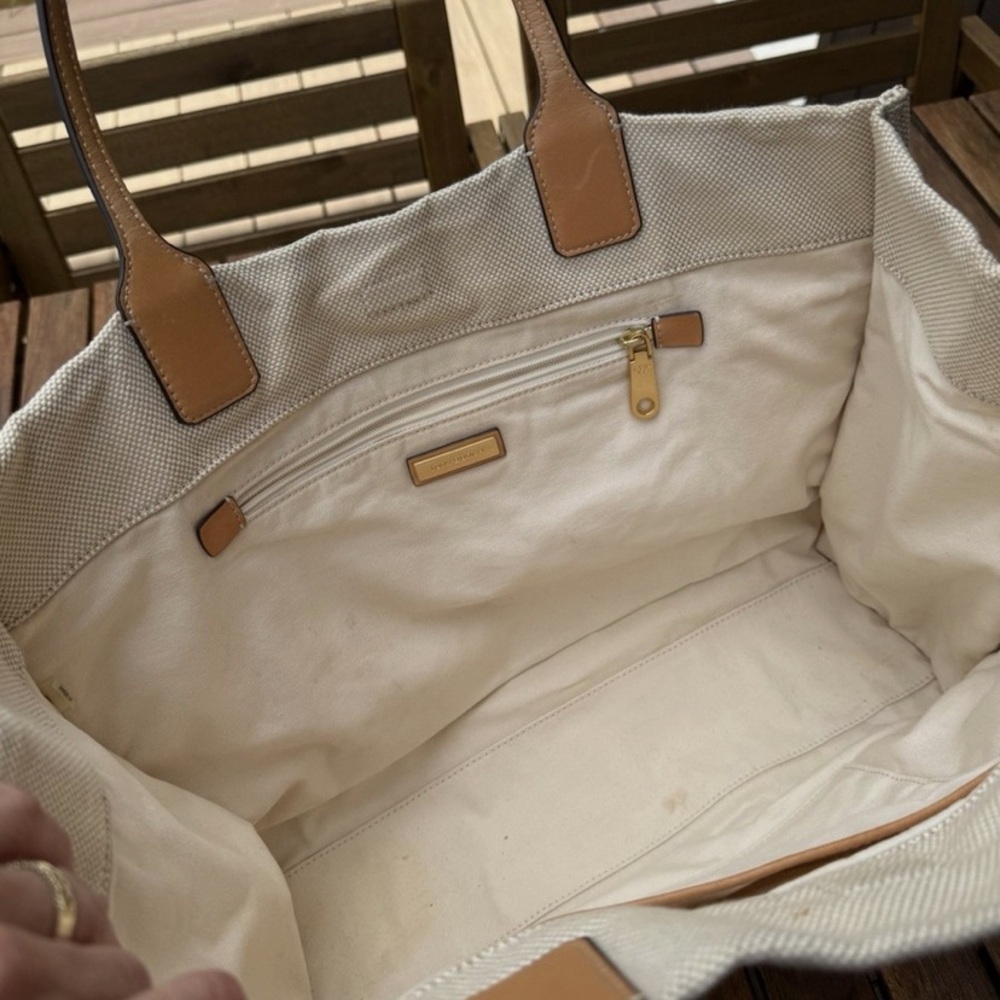 Large Tory Burch Cream and Tan Tote Bag - Picture 15 of 15